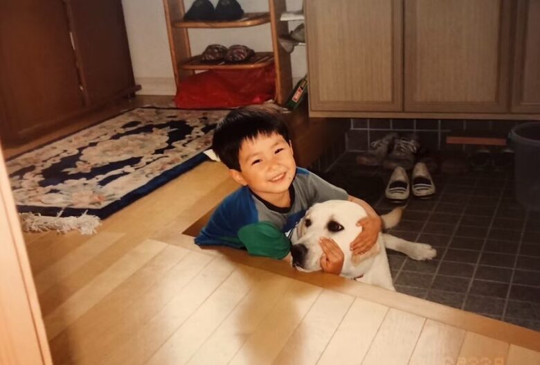 幼少期の岩屋大志郎さん　引用元：アリアスペットクリニック