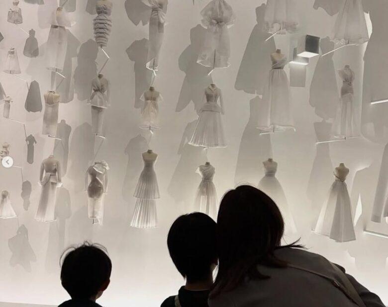 藤田文武さんの奥さんと子供たち　引用元：藤田文武Instagram