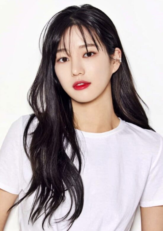 女優のイ・ユビさん 引用元:X