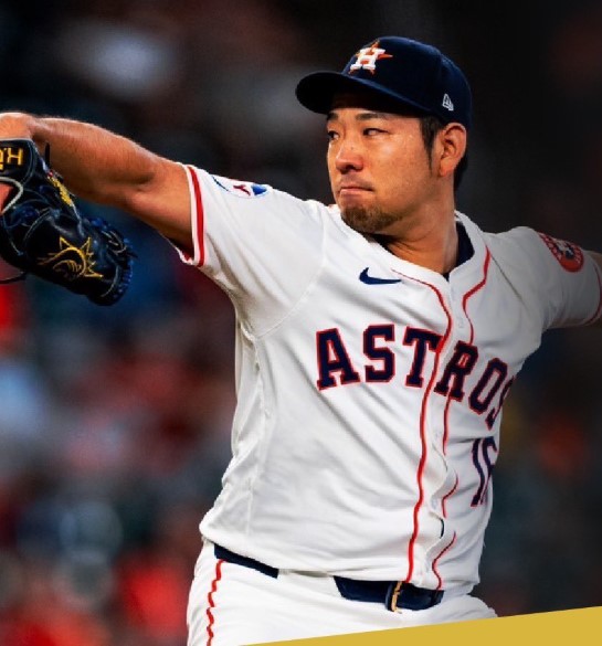 マウンドから投球をする菊池雄星選手の画像