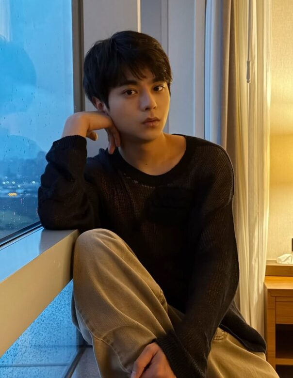 三吉彩花の歴代彼氏の佐藤勝利の画像