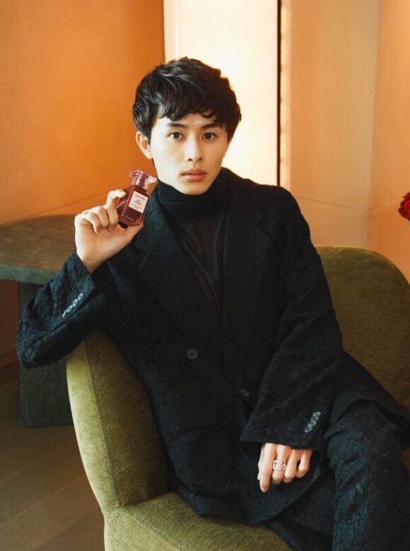 三吉彩花の歴代彼氏の草川拓弥の画像