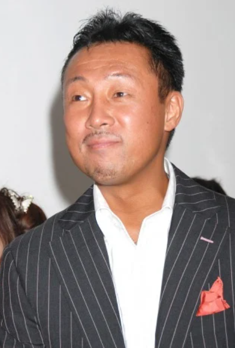 ほほ笑む薬師寺保栄